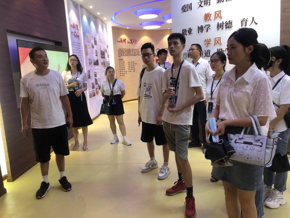 图8 陈列馆.jpg