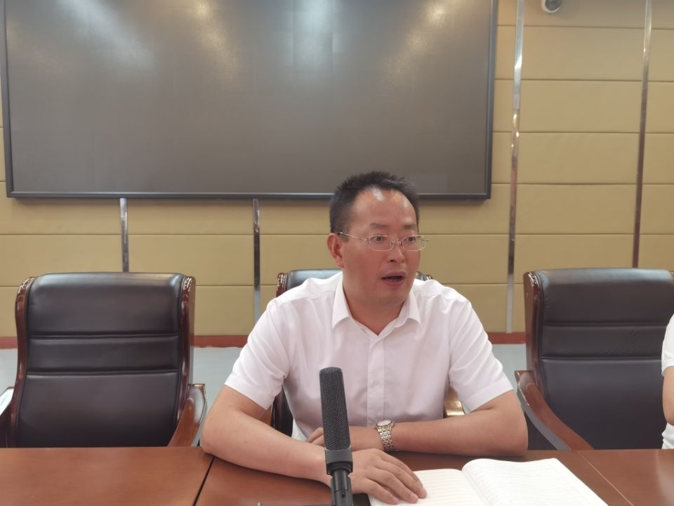 图4游校.jpg