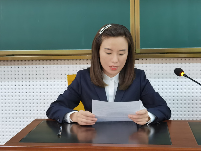彭静.jpg
