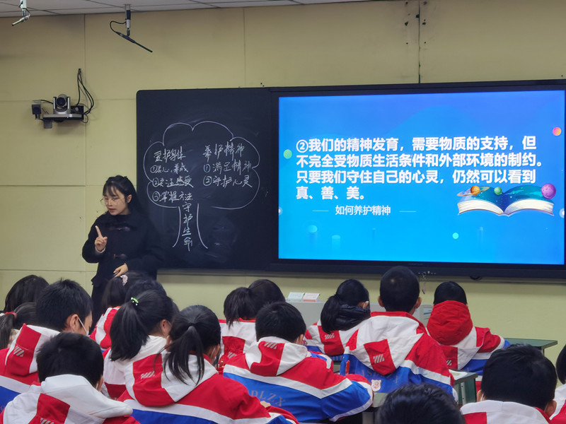 政治刘维琼.jpg