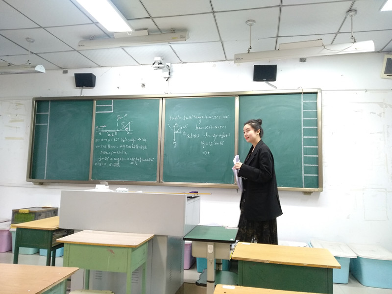 1679882281766089660.jpg 物理6.jpg