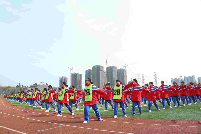 大课间.jpg