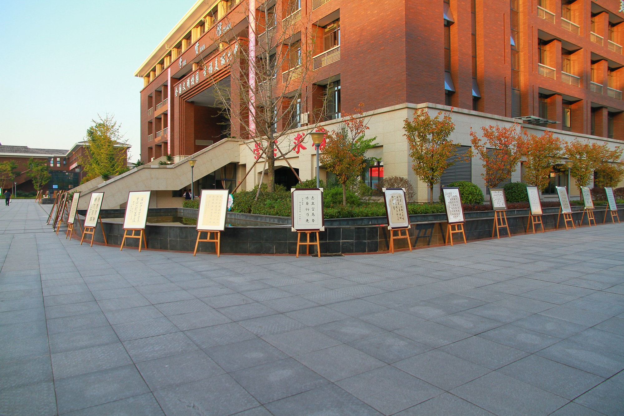 1699844645499002850.jpg IMG_3151.jpg