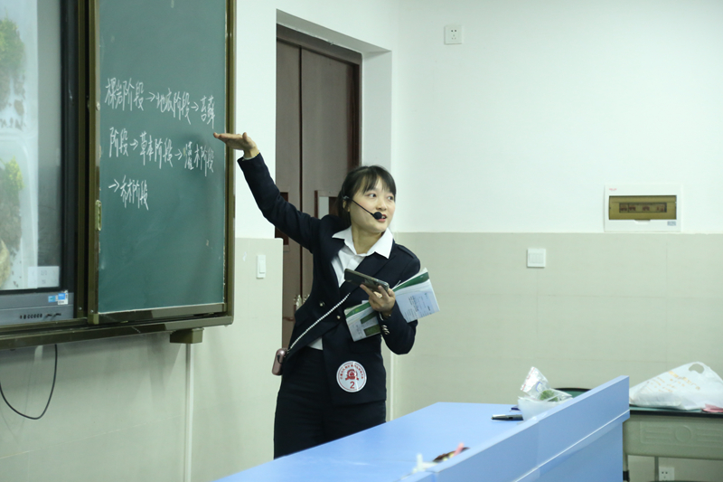 1702799680018092805.jpg IMG_1368.jpg