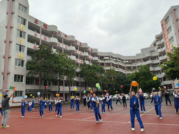 何林骏.jpg
